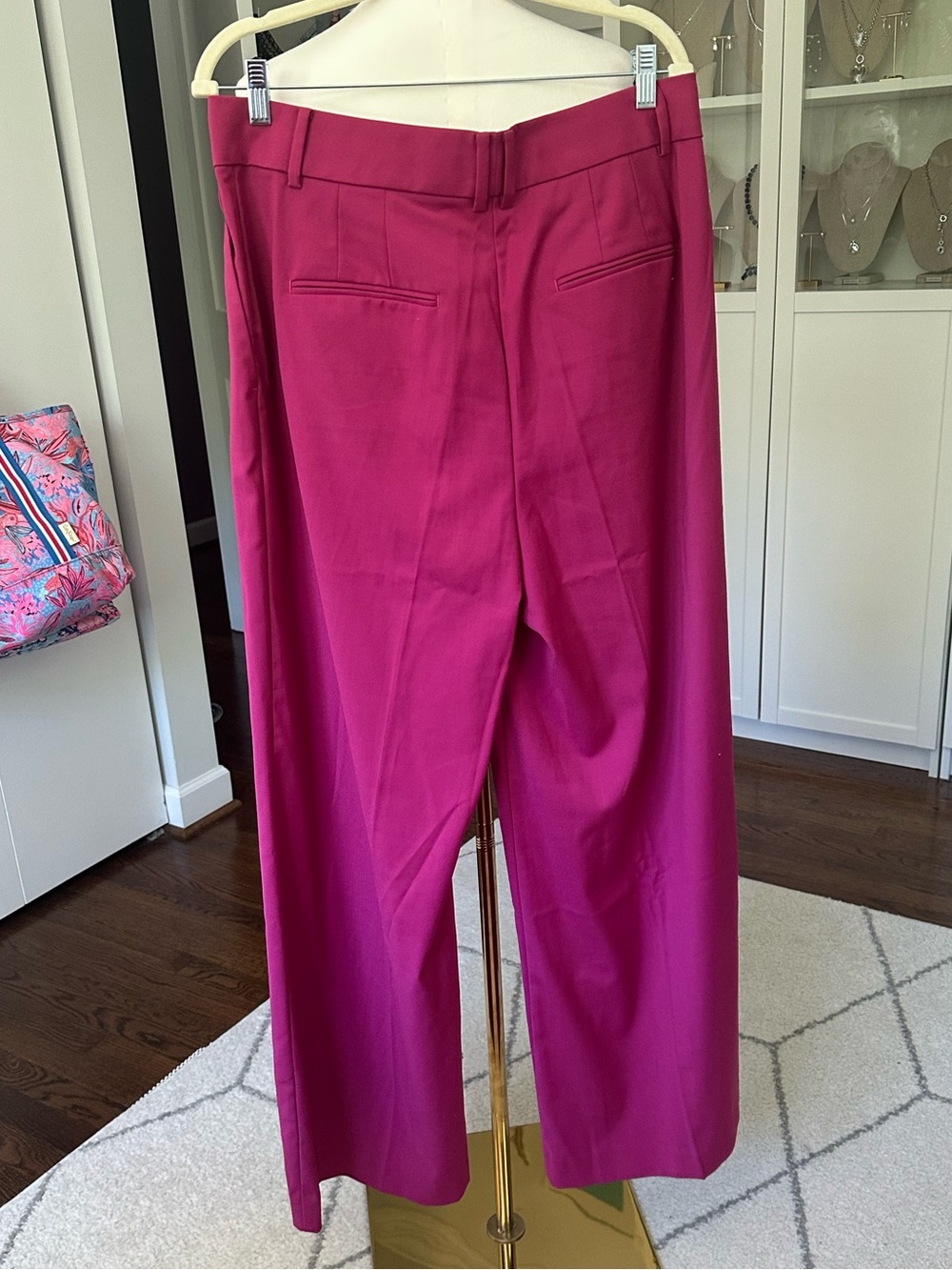 NWT Ann Taylor The Statement Palazzo Pant in berry splash size 12 - Picture 5 of 9
